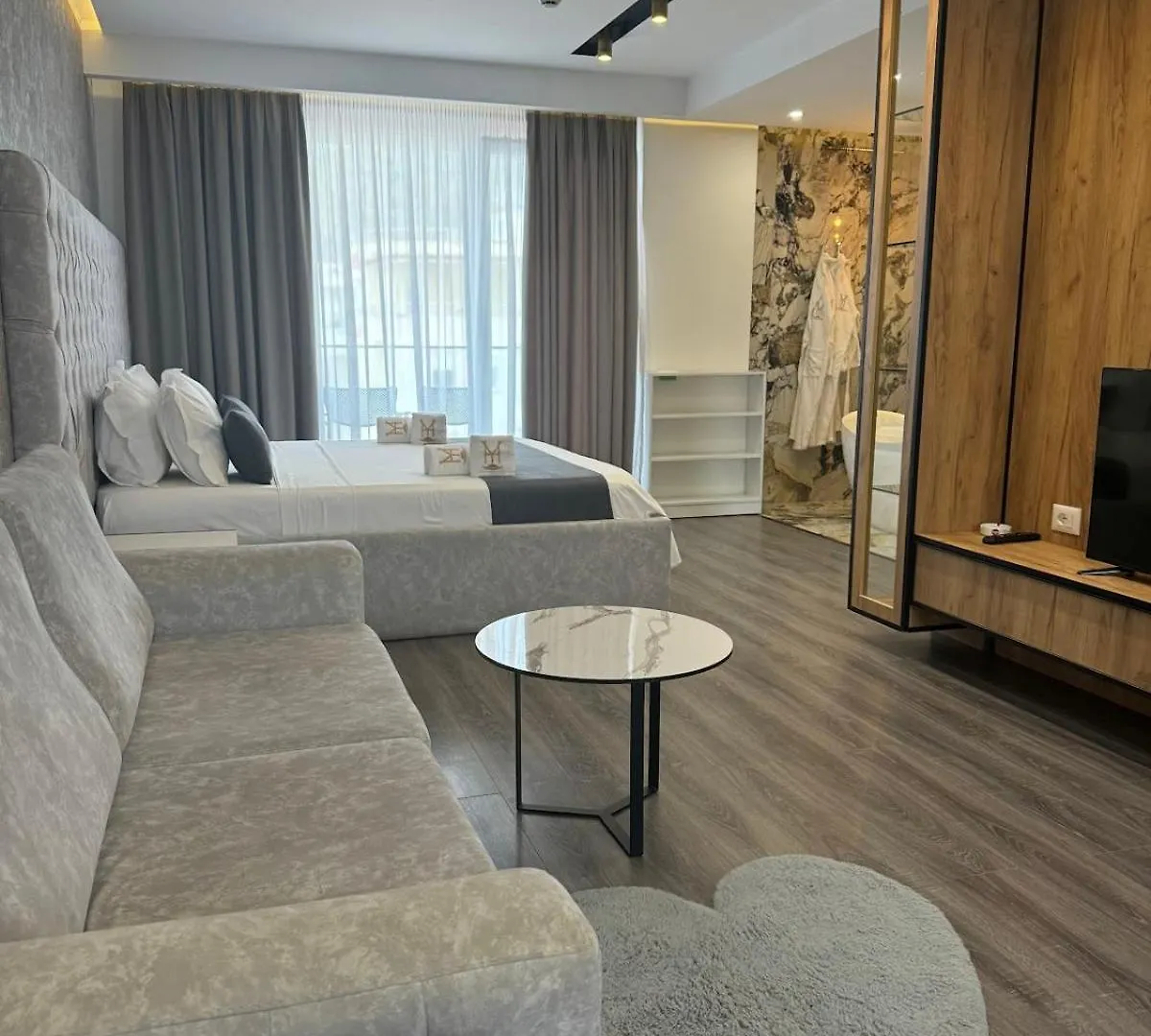 Hotel Bar Restorant Ylli Shëngjin